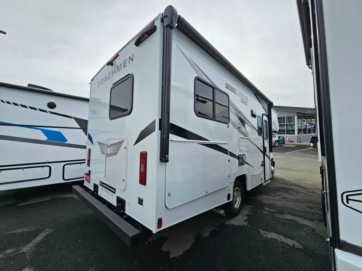 2026 Coachmen Freelander, photo 6 of 24