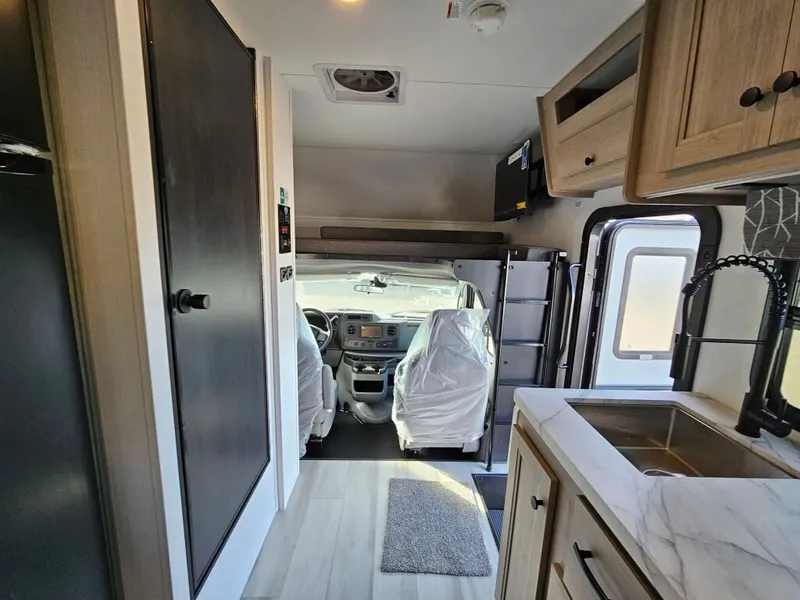 2026 Forest River Sunseeker LE, photo 17 of 24