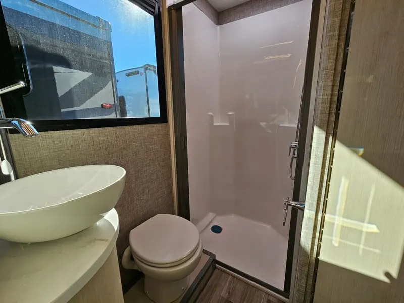 2026 Tiffin Motorhomes Wayfarer, photo 23 of 24