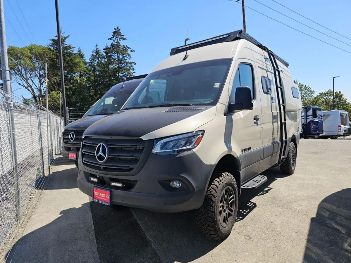 2026 Tiffin Motorhomes GH1, photo 1 of 24
