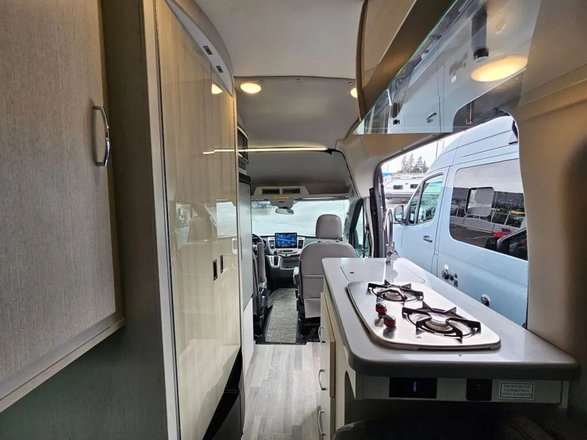 2023 Thor Motor Coach Tranquility, photo 13 of 24
