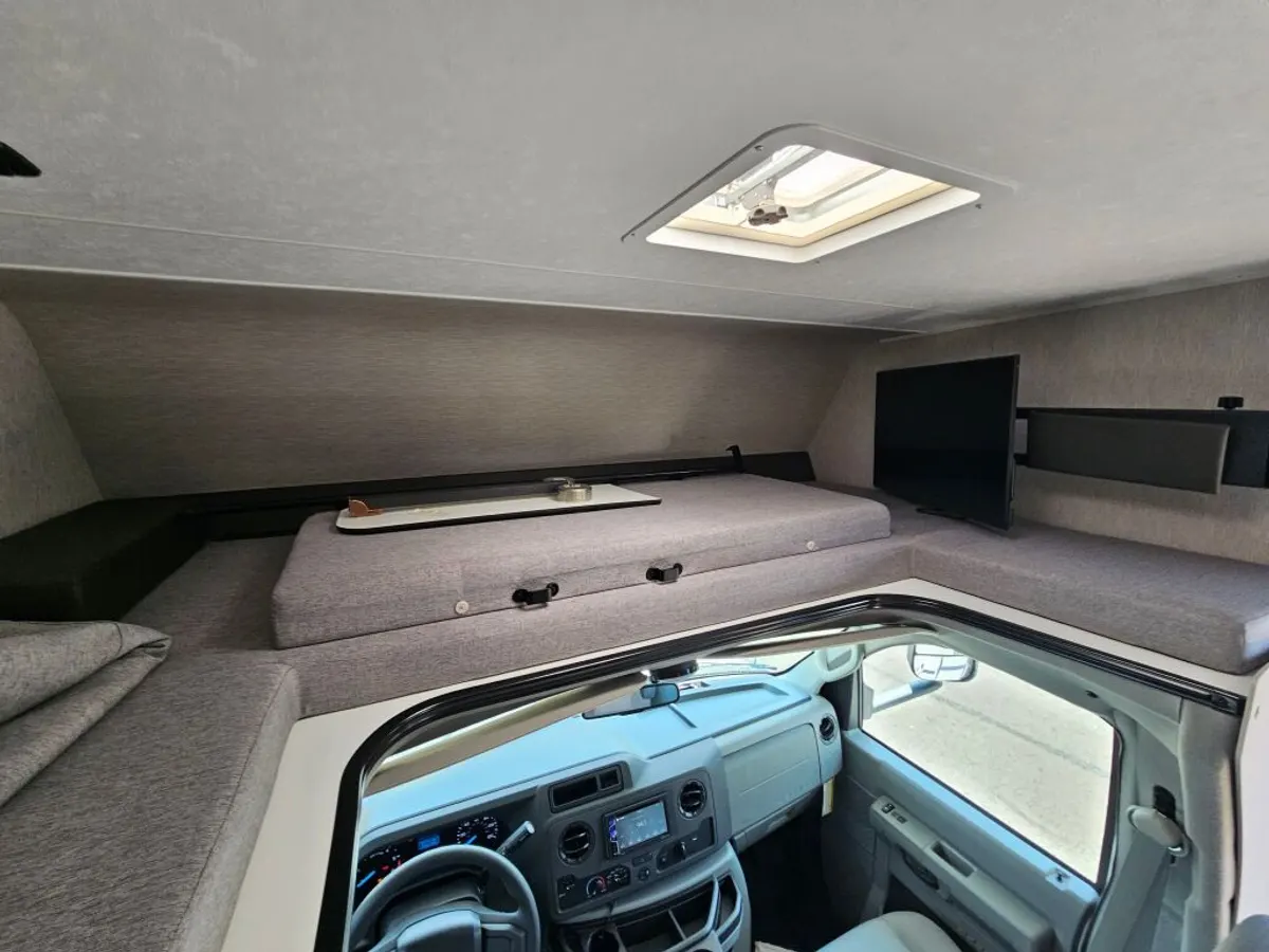 2023 Coachmen Freelander, photo 14 of 24