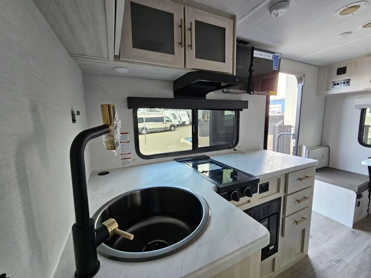 2026 Forest River R-Pod, photo 17 of 24