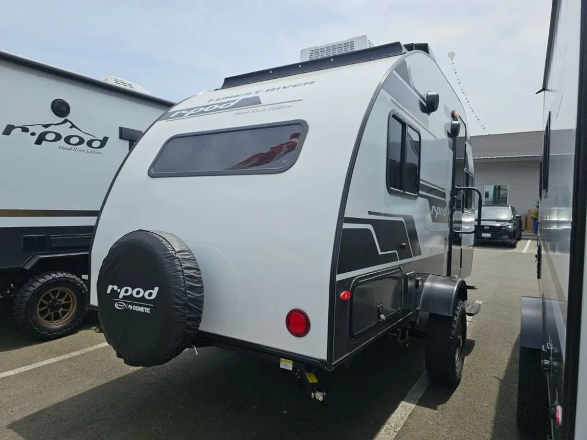 2027 Forest River R-Pod, photo 7 of 24