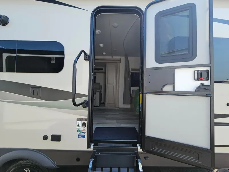 2023 Forest River Flagstaff Micro Lite, photo 8 of 24