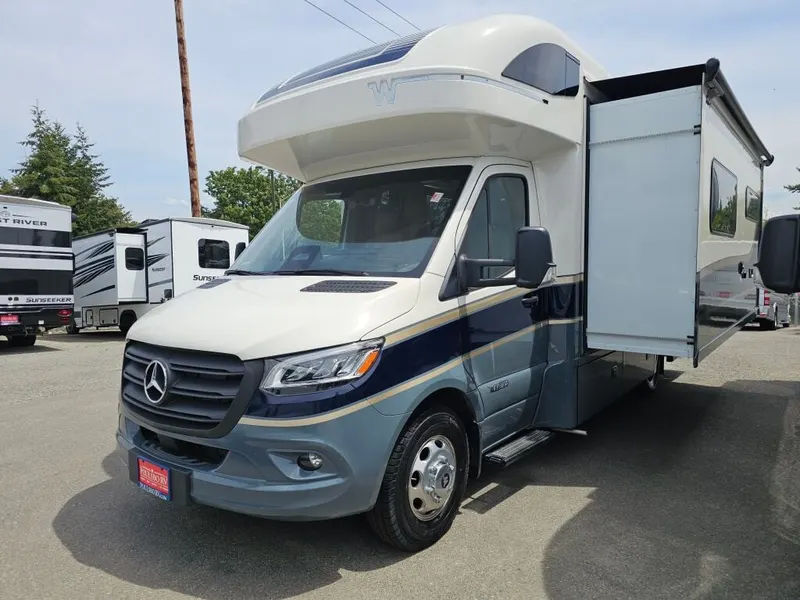 2027 Winnebago View, photo 6 of 24