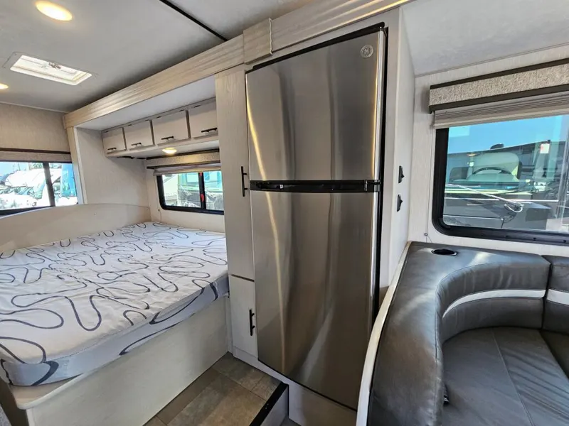 2023 Coachmen Freelander, photo 20 of 24