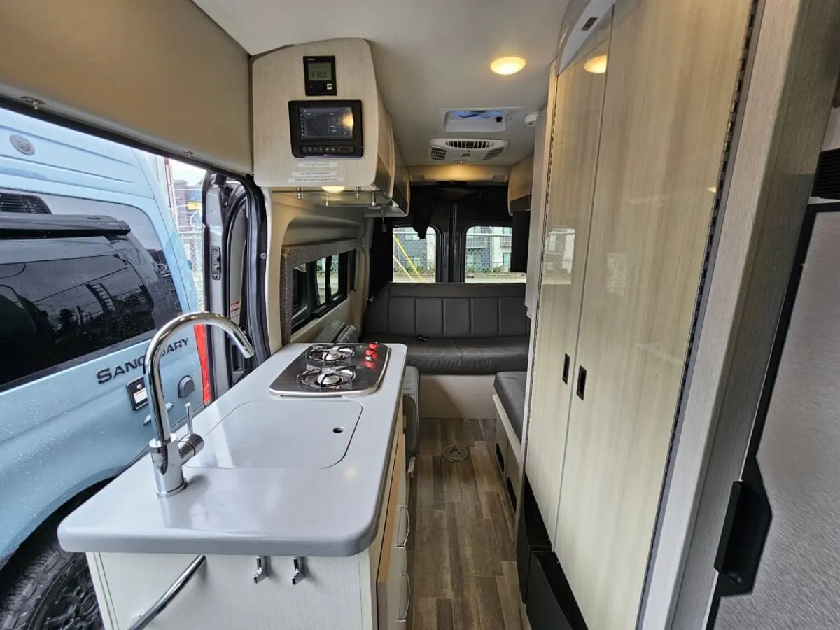 2023 Thor Motor Coach Tranquility, photo 12 of 24