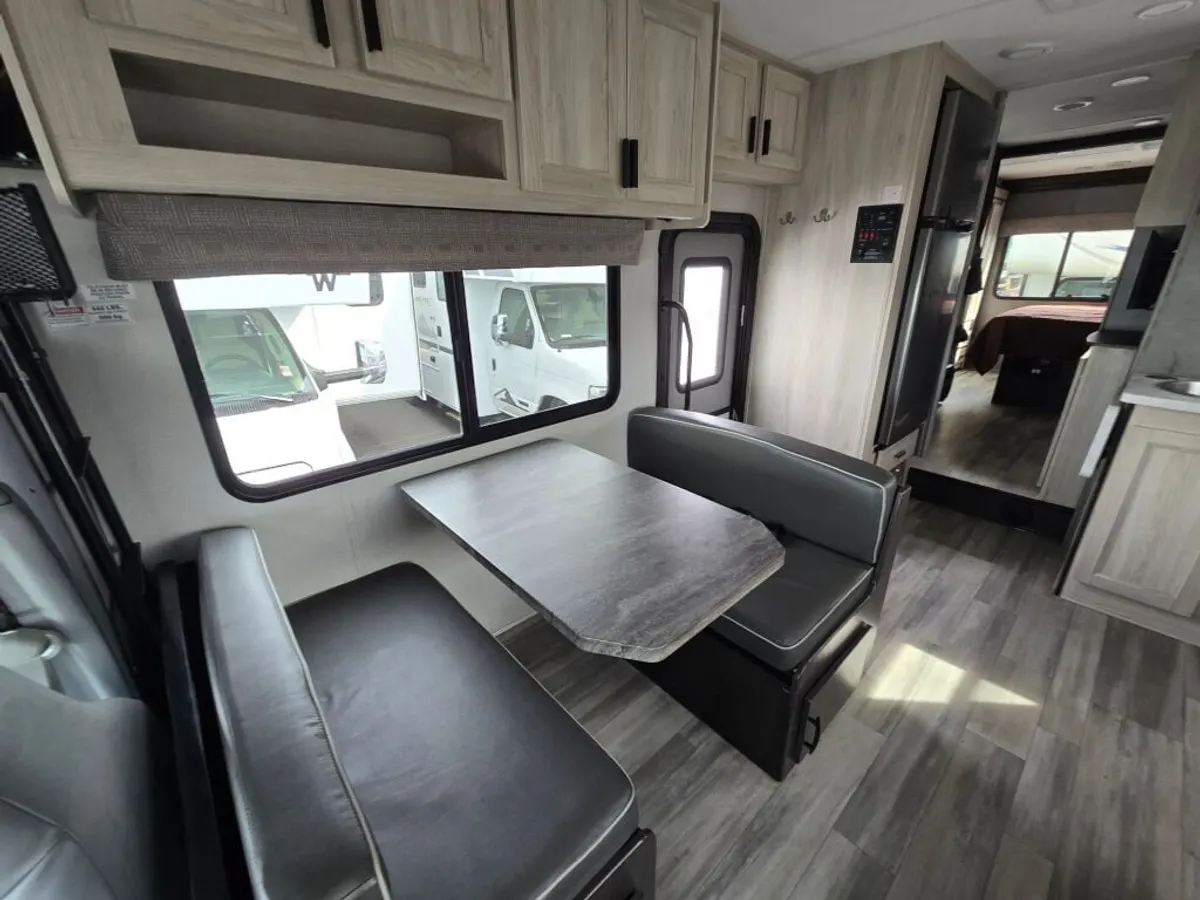 2023 Forest River Sunseeker, photo 18 of 24
