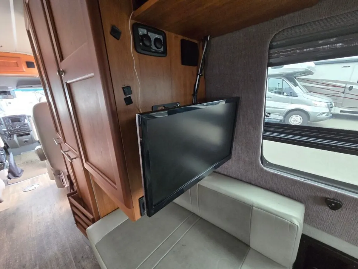 2016 Roadtrek E-Trek, photo 24 of 24