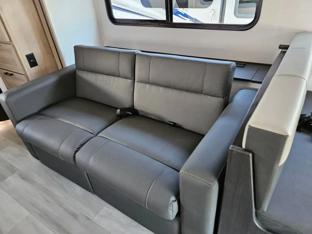 2026 Forest River Sunseeker LE, photo 11 of 19