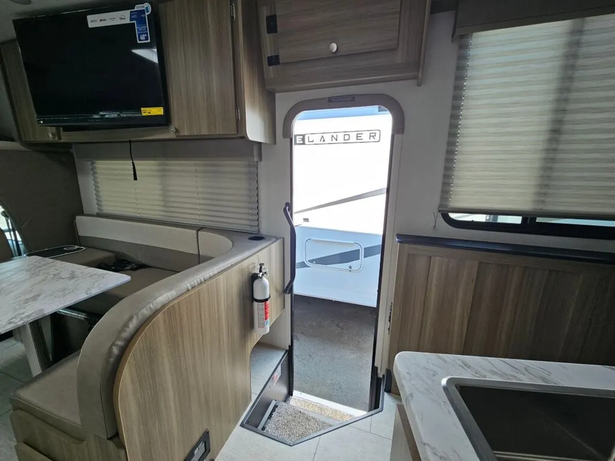2027 Coachmen Freelander, photo 7 of 24