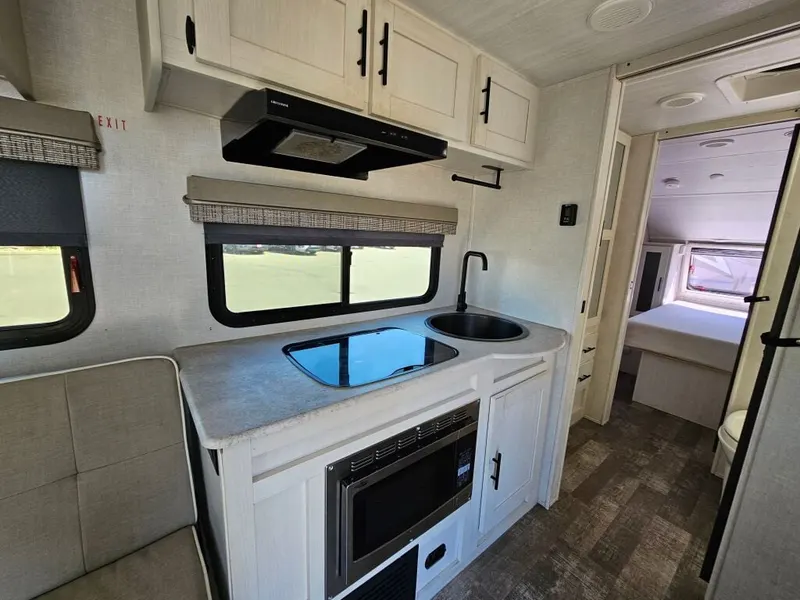 2022 Forest River R-Pod, photo 16 of 24