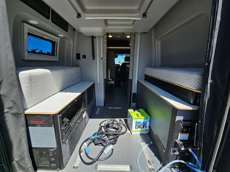 2025 Winnebago Revel, photo 15 of 24
