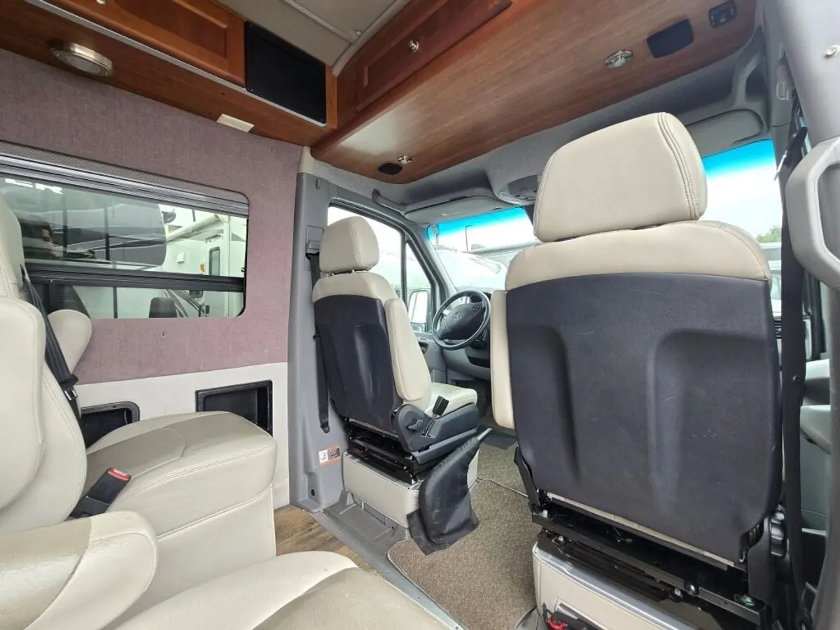 2016 Roadtrek E-Trek, photo 15 of 24
