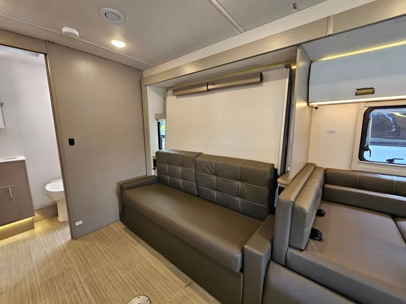 2027 Winnebago View, photo 14 of 24
