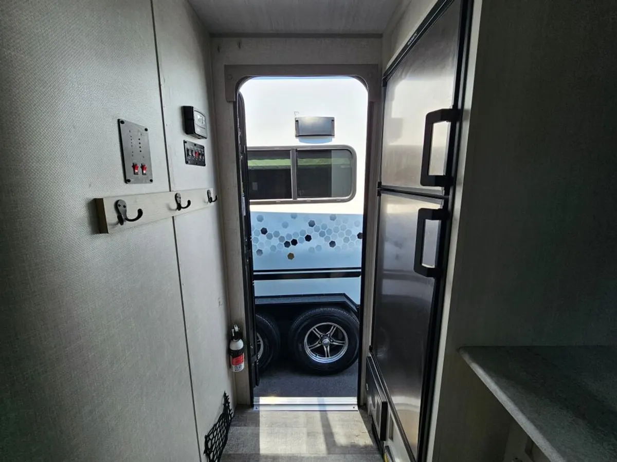 2021 Forest River R-Pod, photo 8 of 24