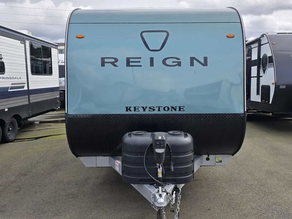 2026 Keystone Reign, photo 2 of 24