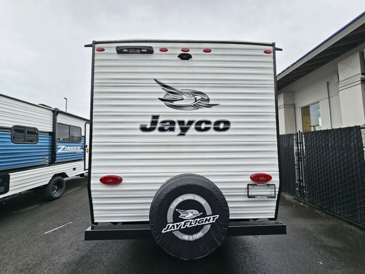 2024 Jayco Jay Flight SLX, photo 3 of 24