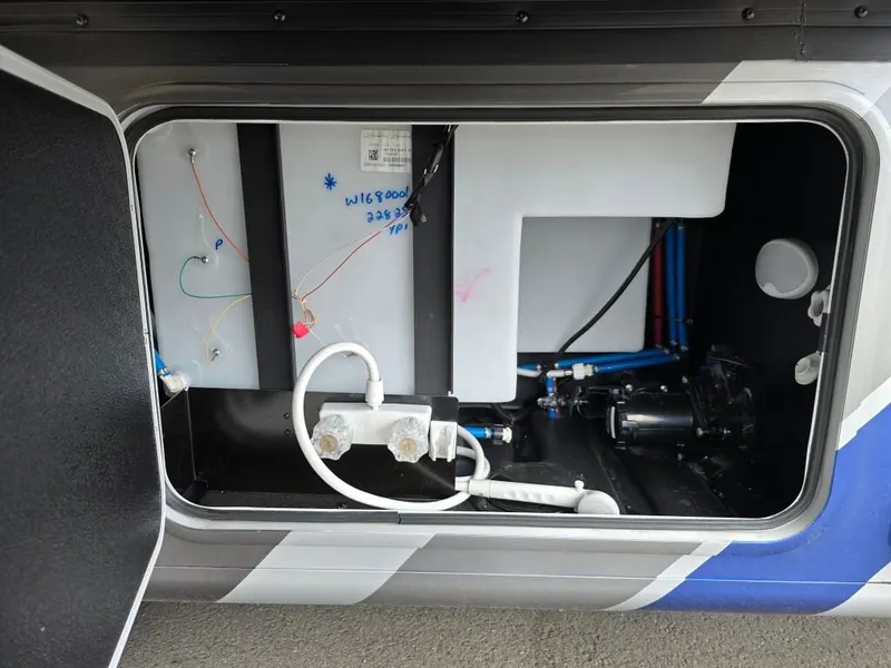 2026 Thor Motor Coach Omni Trail, photo 14 of 24