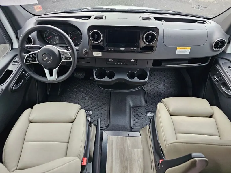 2026 Tiffin Motorhomes Wayfarer, photo 16 of 24