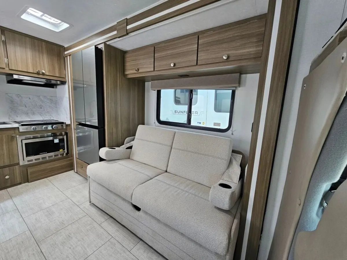 2027 Coachmen Freelander, photo 11 of 24