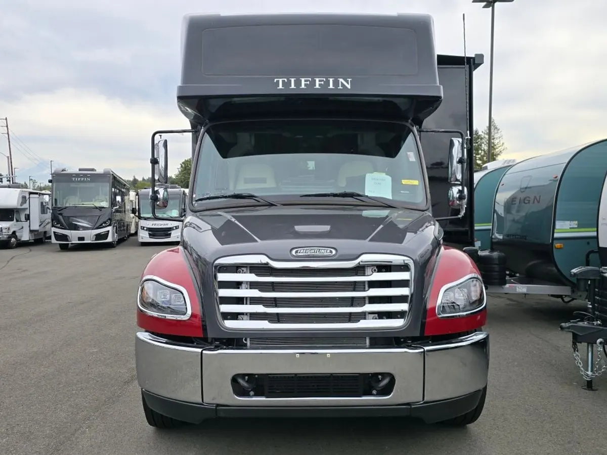 2027 Tiffin Motorhomes Allegro Bay, photo 2 of 24