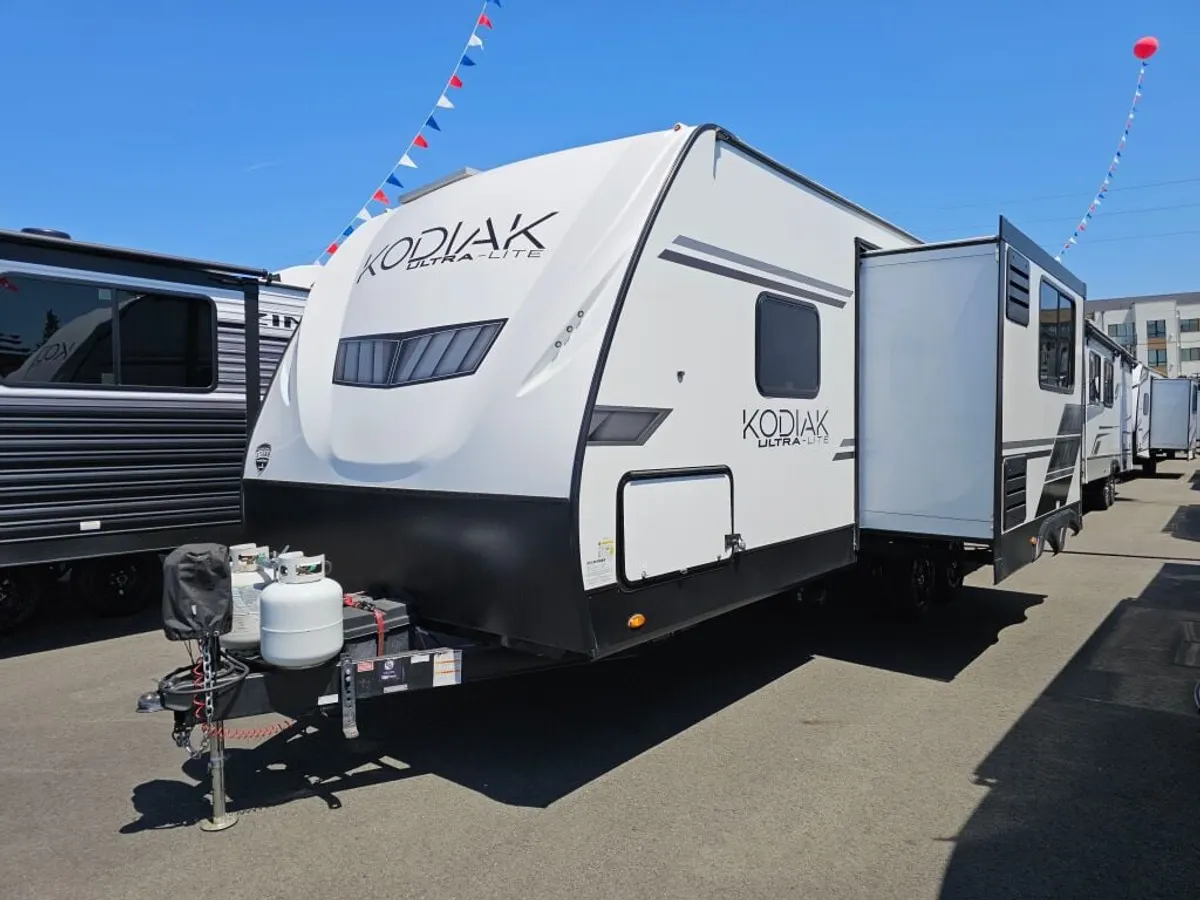 2022 Dutchmen Kodiak Ultra-Lite, photo 3 of 24