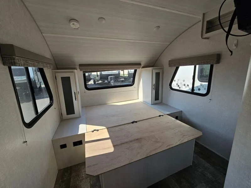 2021 Forest River R-Pod, photo 16 of 24