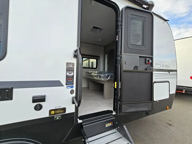 2026 Dutchmen Kodiak, photo 8 of 24