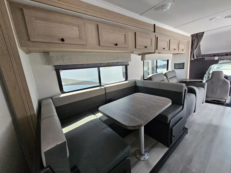 2027 Forest River Sunseeker, photo 15 of 24