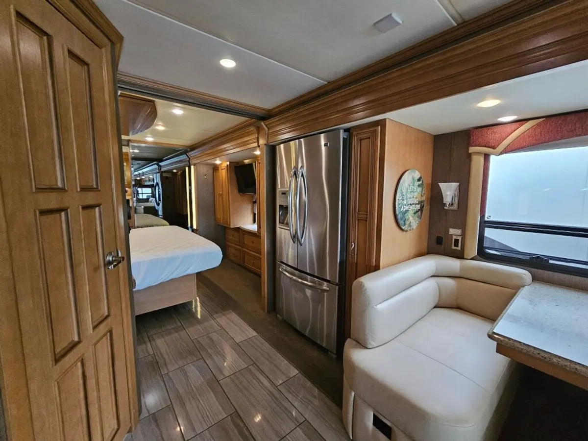 2015 Newmar Ventana, photo 14 of 24