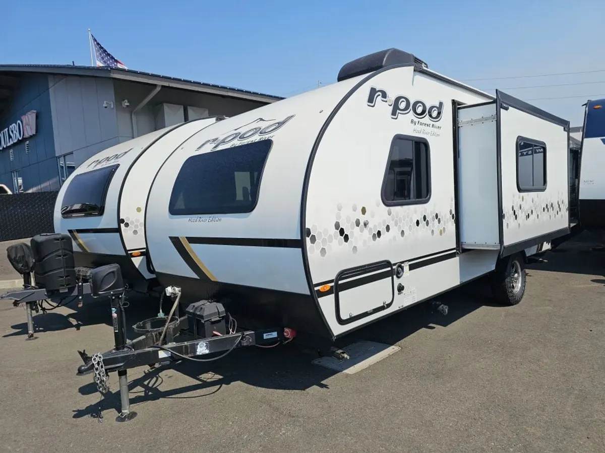 2021 Forest River R-Pod, photo 3 of 24