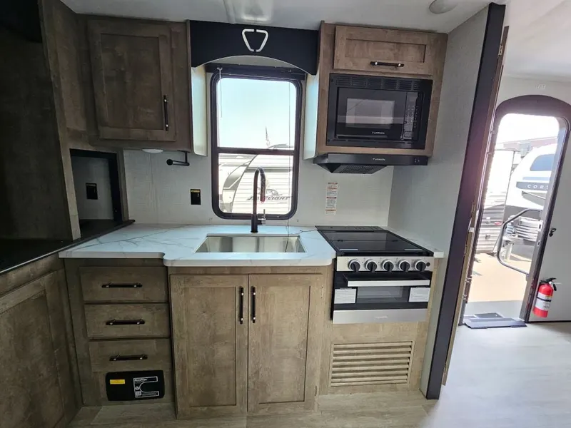 2027 Keystone Springdale Max, photo 15 of 24