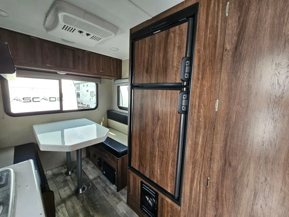 2019 Travel Lite Aura, photo 22 of 24