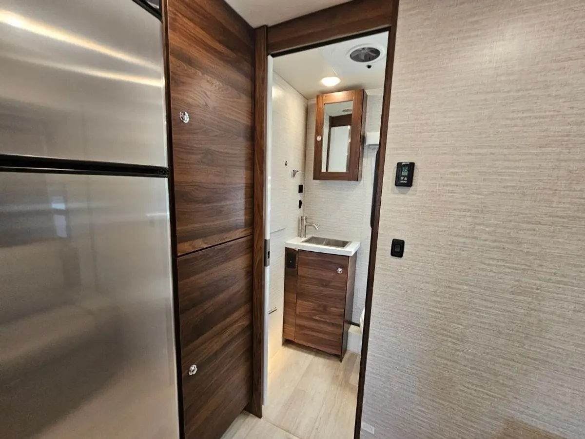 2021 Winnebago View, photo 19 of 24