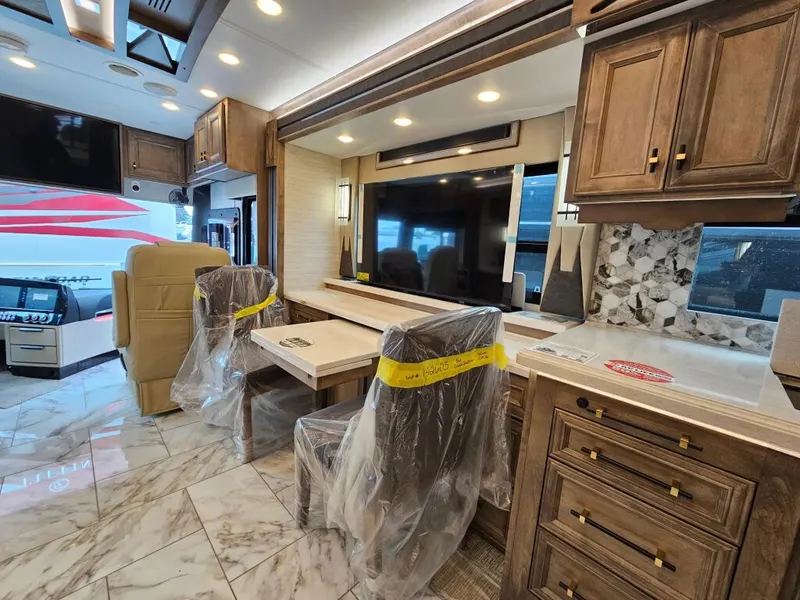 2026 Tiffin Motorhomes Allegro Bus, photo 15 of 24