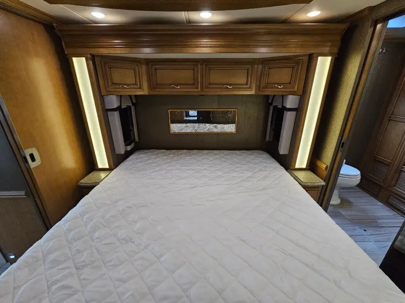 2015 Newmar Ventana, photo 22 of 24