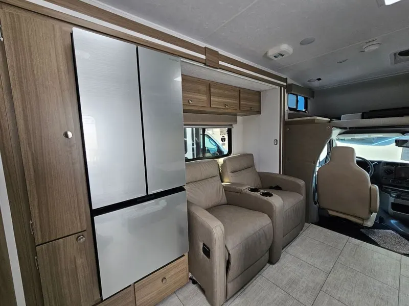 2027 Coachmen Freelander, photo 10 of 24
