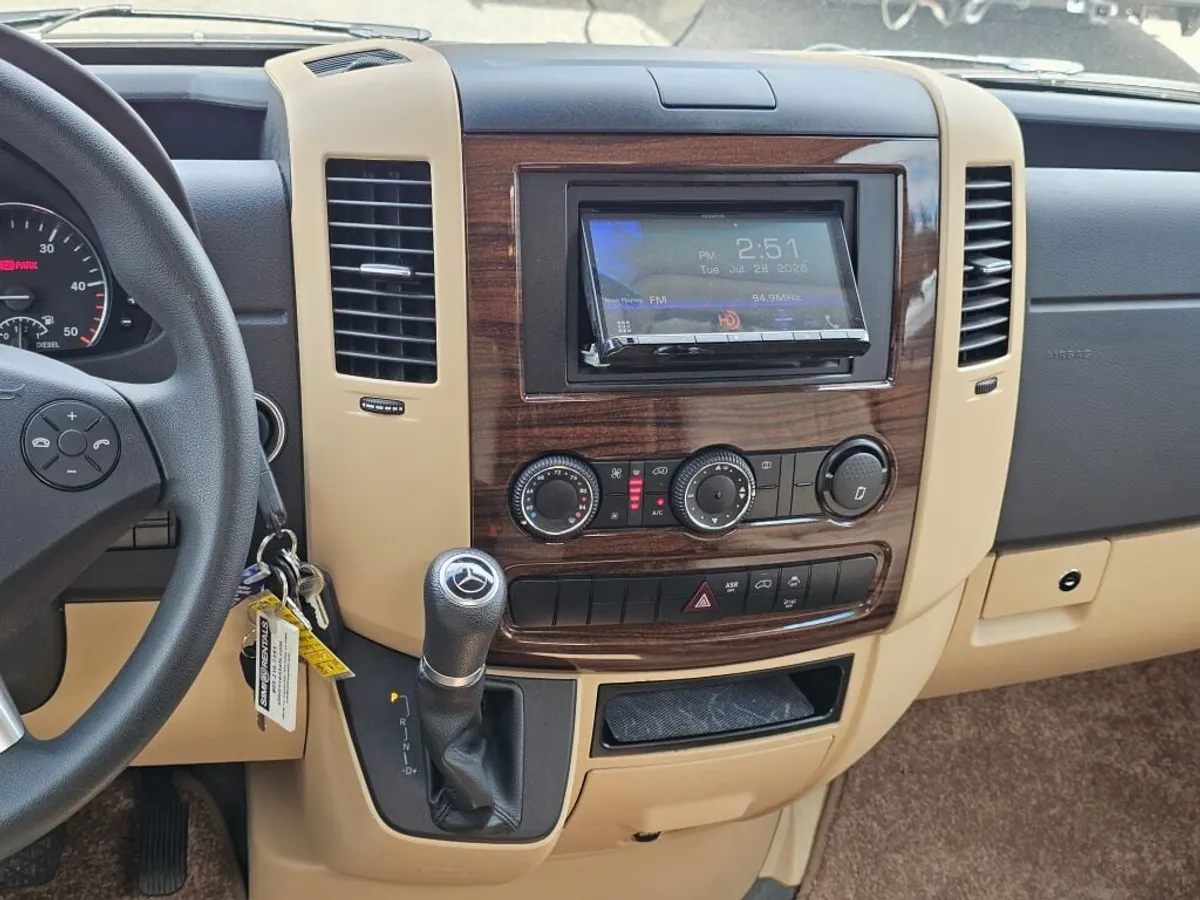 2019 Regency RV Ultra Brougham, photo 23 of 24
