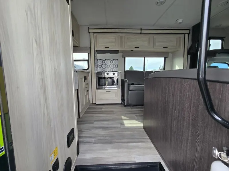 2023 Forest River Sunseeker, photo 9 of 24