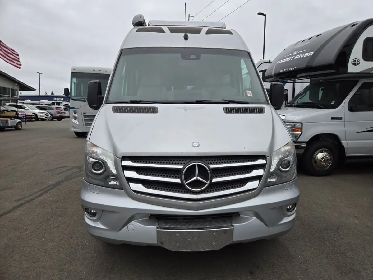 2016 Roadtrek E-Trek, photo 2 of 24