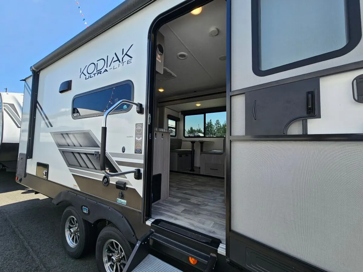 2023 Dutchmen Kodiak, photo 8 of 24