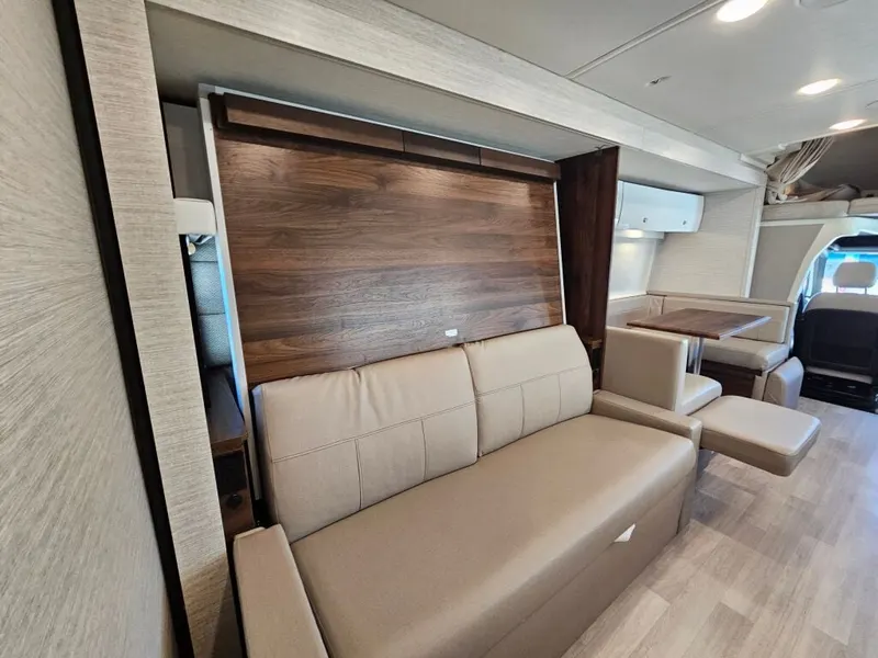 2021 Winnebago View, photo 15 of 24