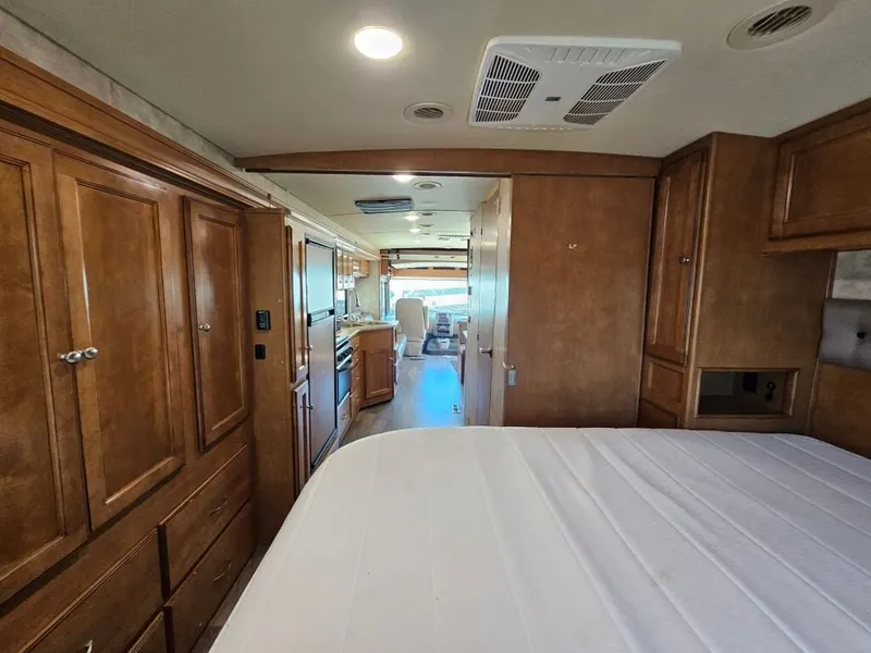 2020 Winnebago Vista, photo 22 of 24