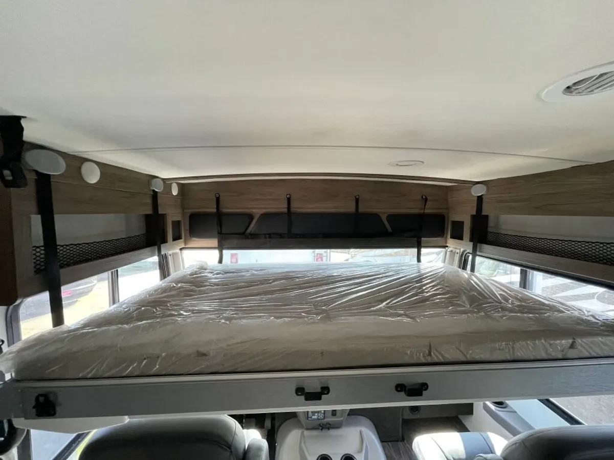 2024 Winnebago Vista, photo 20 of 22