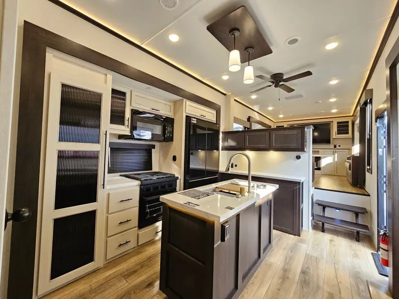 2026 Forest River Sabre, photo 8 of 24