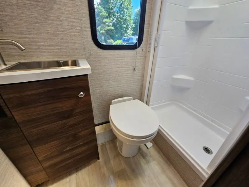 2021 Winnebago View, photo 21 of 24